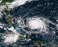 Ураган "Дориан" достиг Багамских островов