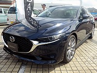 В Израиле поступают в продажу седан и хэтчбек Mazda3 нового поколения