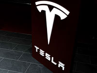 Tesla запатентовала магнитные автомобильные дворники