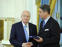 С министром культуры РФ А. Авдеевым, 2011
