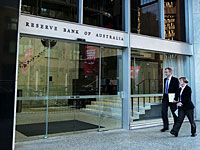 Центробанк Австралии снизил учетную ставку до рекордно низкого уровня
