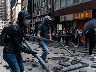 США поддержали протесты в Гонконге, Китай угрожает "жесткими контрмерами"