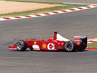 В Абу Даби ушел с молотка Ferrari Шумахера