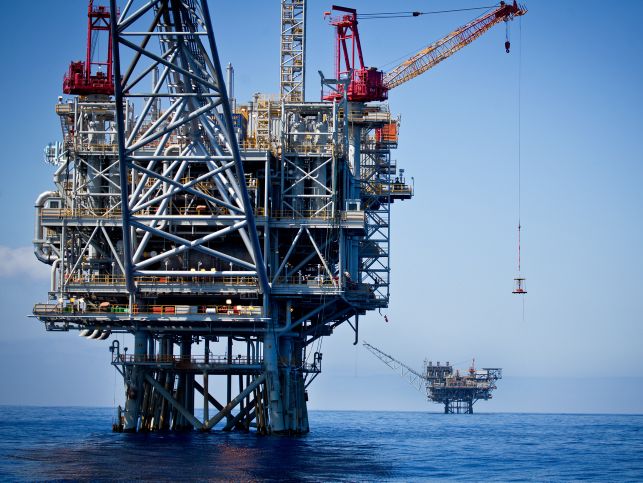 Суд постановил приостановить разгон оборудования на газовой платформе "Левиатан"