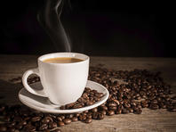 Американские ученые: кофеин "мешает" набирать килограммы
