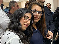 Яффа Иссахар (Иссасхар) с дочерью Лиад  в московском суде. 19 декабря 2019 года