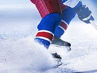 Хоккейный матч на Красной площади. Путин забросил больше четырех шайб