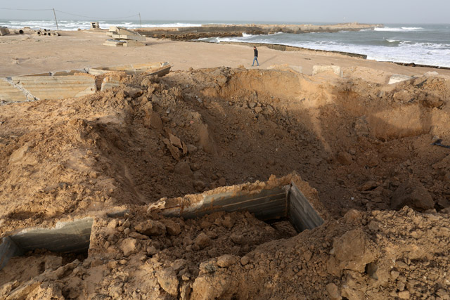 Порт, который не может построить ХАМАС: побережье Газы после удара ЦАХАЛа. Фоторепортаж