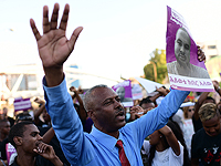 Эфиопская община и их сторонники протестуют после смерти 19-летнего репатрианта Соломона Така, Тель-Авив, 2 июля 2019 года.