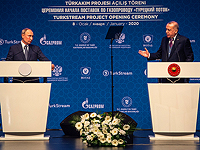 Президент России Владимир Путин (слева) и президент Турции Реджеп Тайип Эрдоган (справа) на церемонии открытия газопровода "Турецкий поток", 08 января 2020 года, Стамбул, Турция