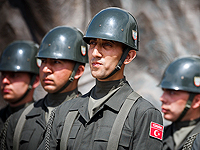 В Турции выдан ордер на арест 176 офицеров, они подозреваются в принадлежности к FETO