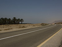 90-я трасса около побережья Мертвого моря (иллюстрация)