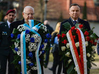 Церемония в Освенциме: президенты Израиля и Польши возложили венки