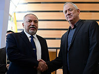 Ганц и Либерман побеседовали в "Кфар Макабия" и договорились о сотрудничестве при формировании правительства