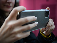Apple выпустила пятичасовой фильм об Эрмитаже, снятый одним дублем на айфон