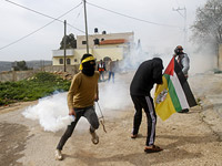 Столкновения к югу от Шхема: палестинские СМИ сообщают о десятках пострадавших