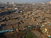 В  районе трущоб в Дели сгорело более тысячи хижин