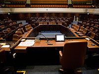 Законопроект, позволяющий министрам и их заместителям увольняться из Кнессета, утвержден в предварительном чтении