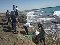 Около Атлита в море найдено тело молодого мужчины