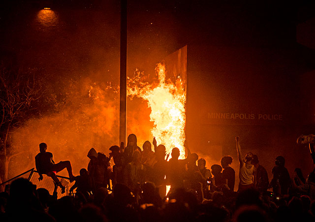 Миннеаполис, 29 мая 2020 года