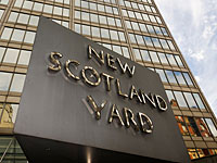 Следователи Скотланд-Ярда допросили подозреваемого в нападении на раввина