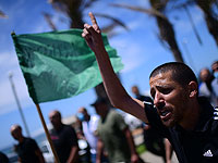 Возле муниципалитета Тель-Авива проходит митинг протеста мусульман Яффо