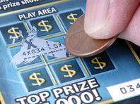 Американец, купивший лотерейный билет тайком от жены, выиграл 500 тысяч долларов