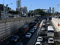 В связи с протестом частных компаний перевозок в Тель-Авиве наблюдаются пробки
