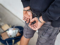 Полиция задержала  шесть подозреваемых во ввозе наркотиков в Израиль и торговле ими