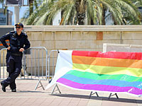 Инспекторы муниципалитета Иерусалима сняли со здания посольства США плакат ЛГБТ-сообщества