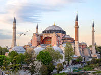 Собор Святой Софии в Стамбуле лишен статуса музея и может быть использован как мечеть