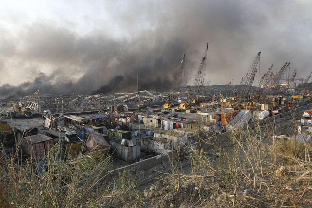 "Хиросима" в порту Бейрута: последствия мощнейшего взрыва. Фоторепортаж
