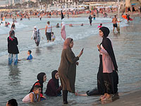 N12: десятки тысяч палестинских арабов незаконно отдыхали в эти выходные на пляжах Израиля