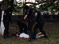 В Бресте возобновились столкновения с ОМОНом, в Минске проводятся задержания