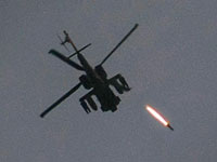 ЦАХАЛ: при обстреле целей в Газе одна ракета, выпущенная с вертолета, упала на израильской территории