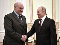 Путин и Лукашенко обсудили ситуацию в Беларуси по телефону