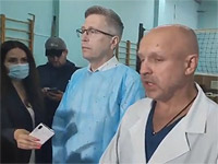 Омский врач о состоянии Навального: "Мы не считаем, что пациент перенес отравление"