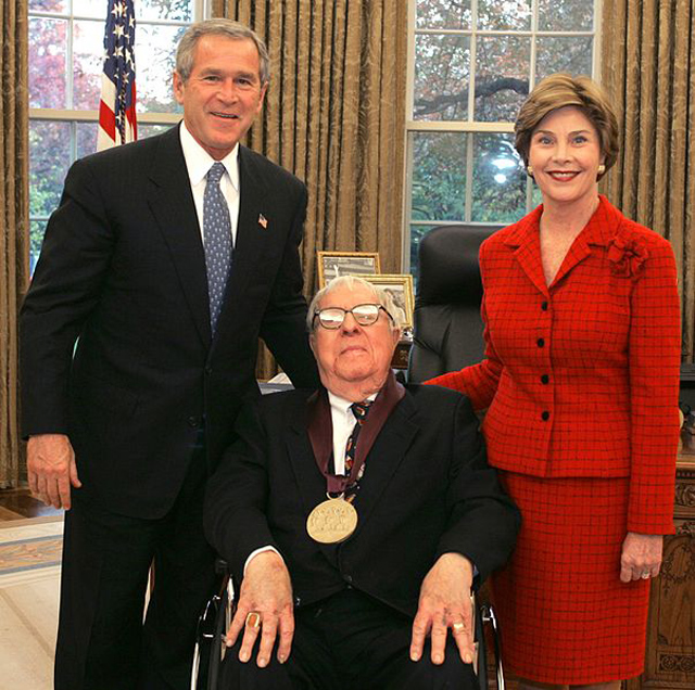 2004, с четой Буш