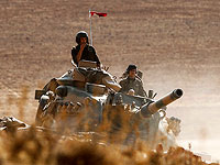 Турция перебросила 40 танков на границу Греции: "плановая операция"
