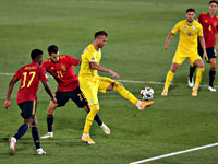Испания - Украина 4:0