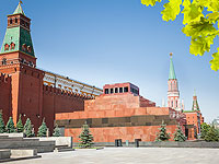 В  России объявлен конкурс на "переориентацию" мавзолея Ленина