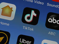 Президент США объявил, что одобрил сделку по приобретению TikTok компанией Oracle