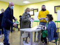 В Грузии прошли парламентские выборы; основные соперники заявляют о своей победе