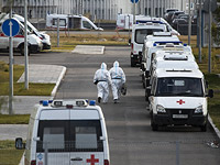Коронавирусный "антирекорд" в России: за сутки выявлены 18665 заразившихся, 245 больных умерли