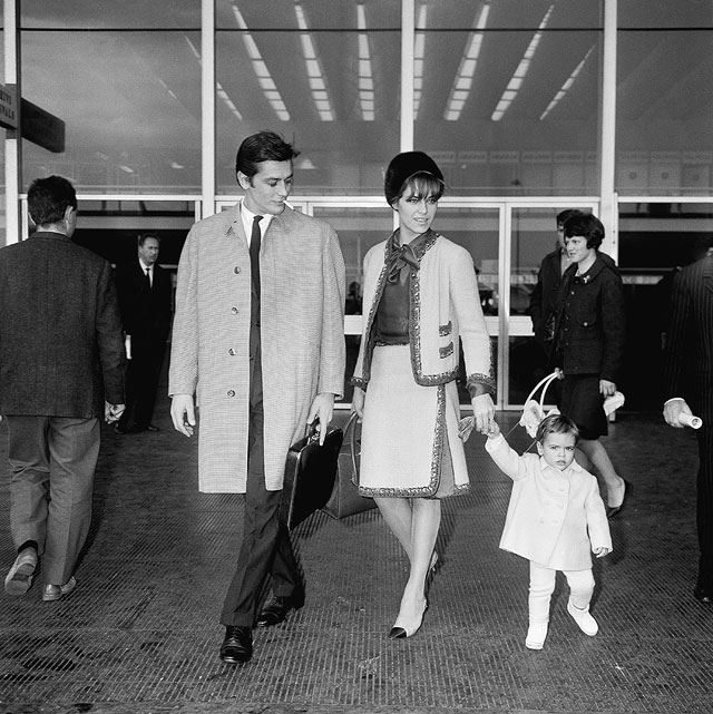 С женой Натали и 15-месячным сыном Энтони, 1965 год