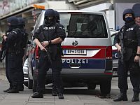 Полиция Австрии проводит облавы по адресам подозреваемых в связях с исламистами