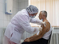 Российская вакцина: по итогам первого промежуточного анализа эффективность "Спутник V" составила 92%