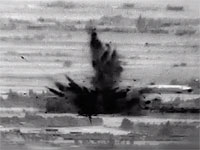 Опубликована видеозапись удара ВВС по позициям про иранских сил в Сирии