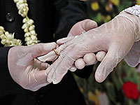 Коронавирус в мире: одна свадьба обернулась смертью семи человек