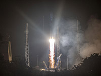 Ракета "Союз" успешно вывела на орбиту спутник для ОАЭ